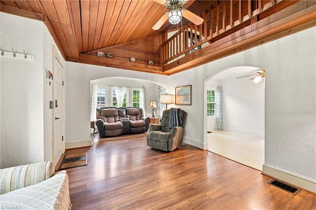 371 Conrad Drive, Thomasville, NC 27360