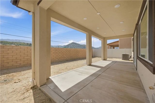 23704 Wilcox Drive, Newhall, CA 91321