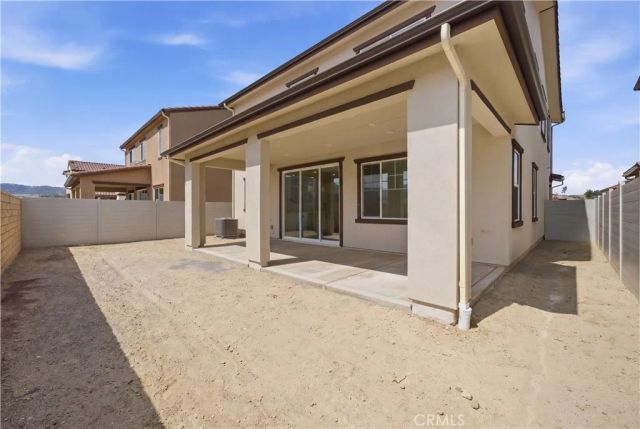23704 Wilcox Drive, Newhall, CA 91321