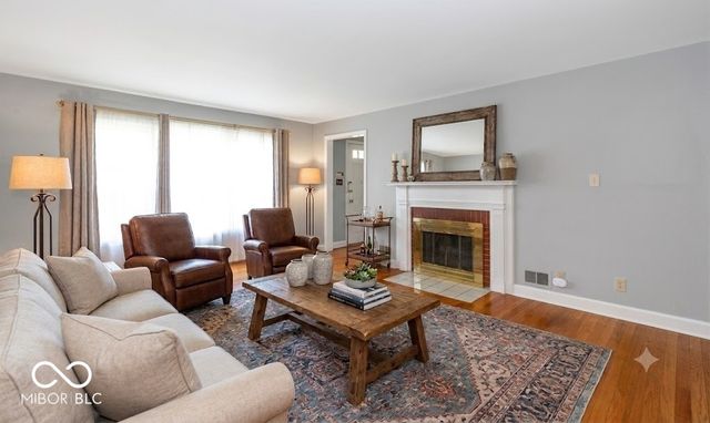 5915 N Oxford Street, Indianapolis, IN 46220