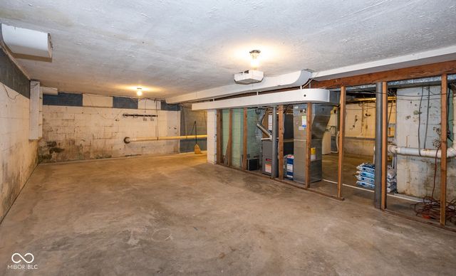 5915 N Oxford Street, Indianapolis, IN 46220
