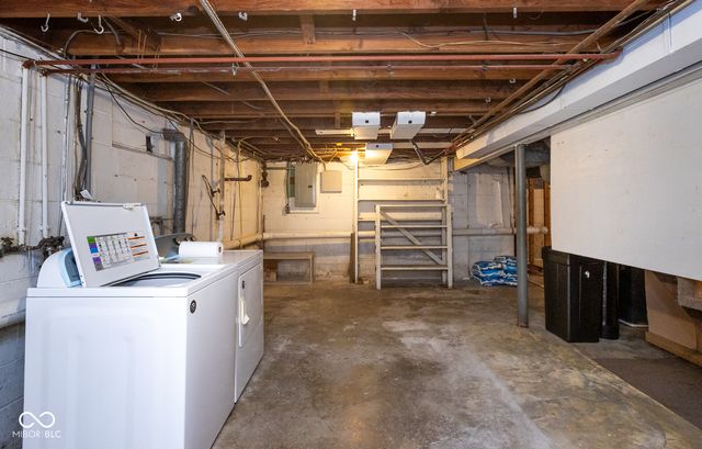 5915 N Oxford Street, Indianapolis, IN 46220