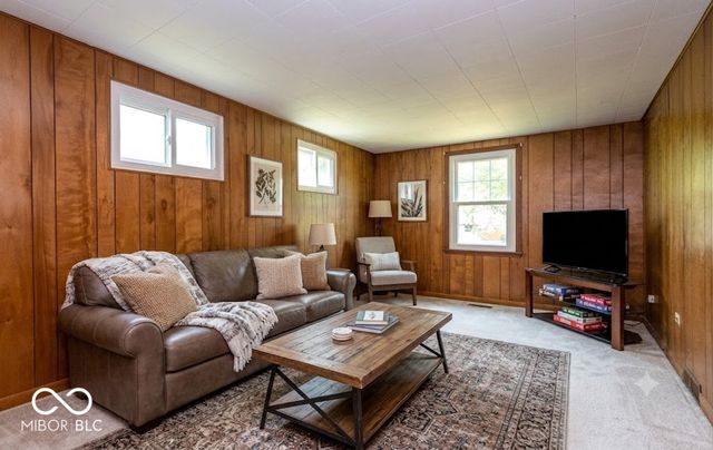 5915 N Oxford Street, Indianapolis, IN 46220