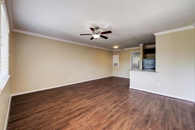 2006 W 43rd Street 22, Houston, TX 77018