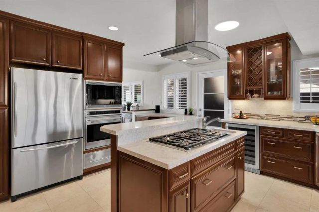 2164 Tokalon Street, San Diego, CA 92110