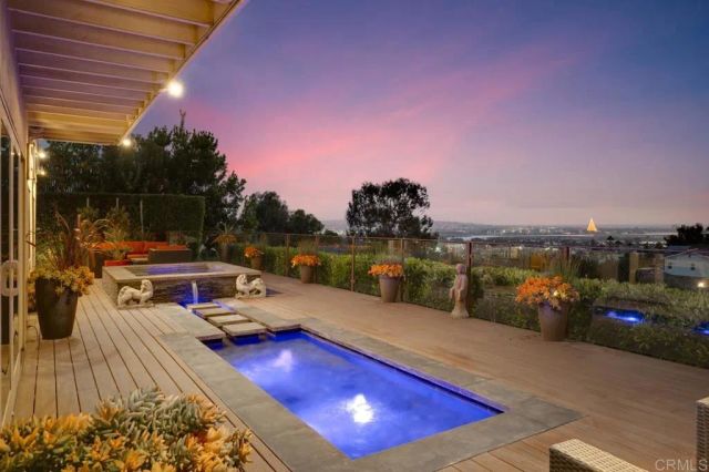 2164 Tokalon Street, San Diego, CA 92110