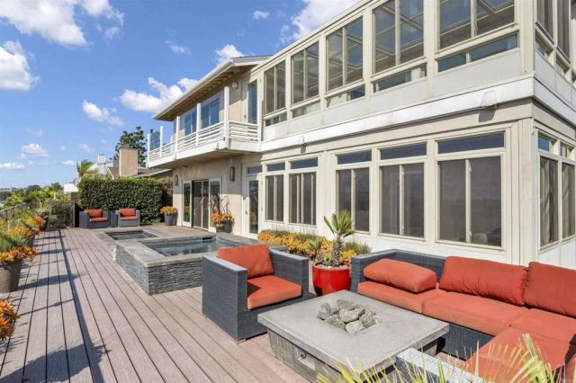 2164 Tokalon Street, San Diego, CA 92110