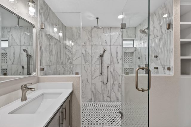 2026 Sheriff Drive, Grand Prairie, TX 75051