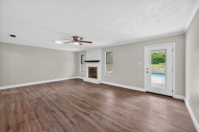 2026 Sheriff Drive, Grand Prairie, TX 75051