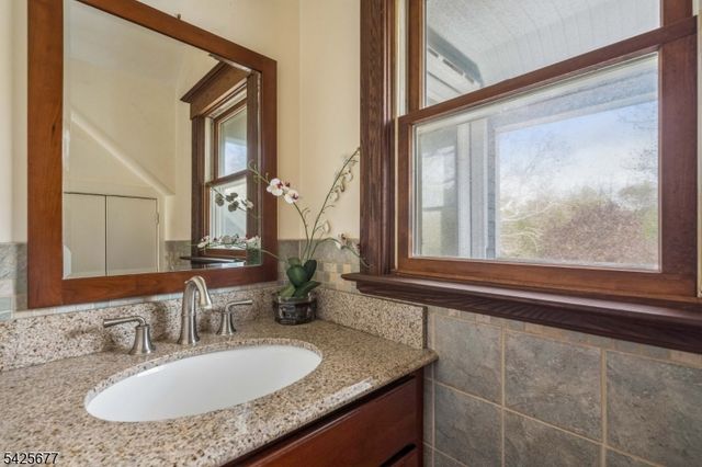 1644 Springfield Ave, New Providence Boro, NJ 07974