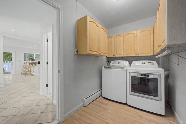 16 Cross Bow Lane, Commack, NY 11725