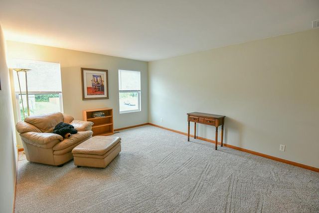 6127 115th AVENUE, Kenosha, WI 53142