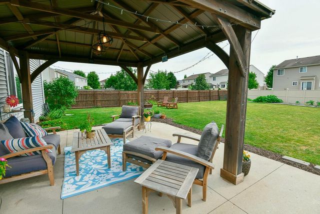 6127 115th AVENUE, Kenosha, WI 53142