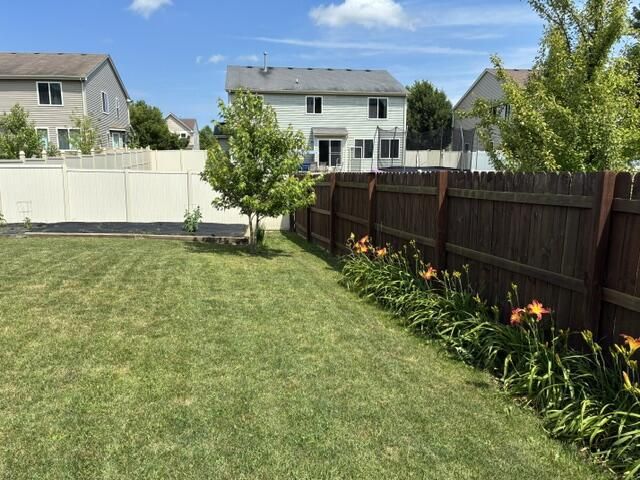 6127 115th AVENUE, Kenosha, WI 53142