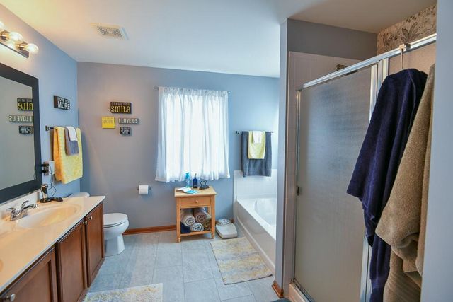 6127 115th AVENUE, Kenosha, WI 53142