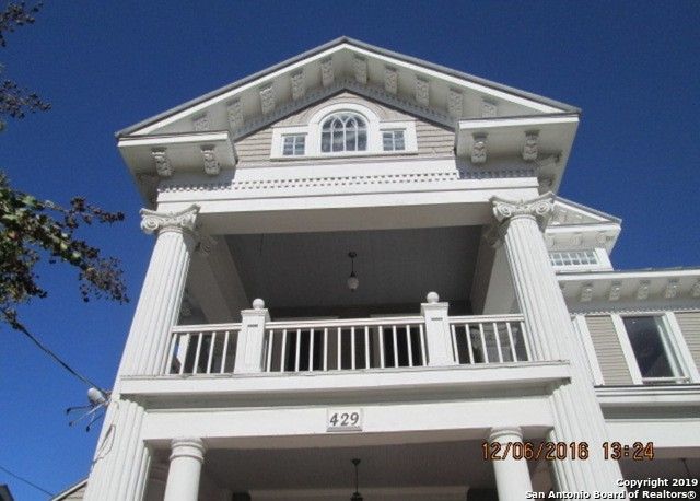 429 W Mistletoe Ave Apt 101, San Antonio, TX 78212