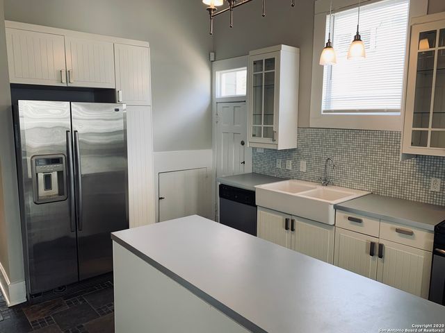 429 W Mistletoe Ave Apt 101, San Antonio, TX 78212