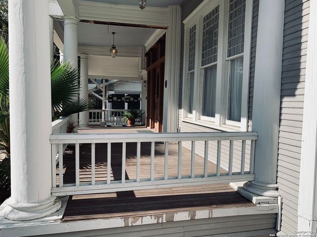 429 W Mistletoe Ave Apt 101, San Antonio, TX 78212