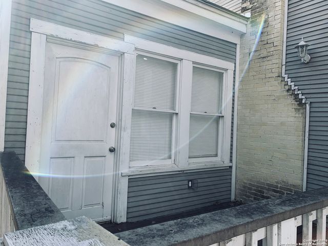 429 W Mistletoe Ave Apt 101, San Antonio, TX 78212