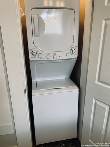 429 W Mistletoe Ave Apt 101, San Antonio, TX 78212