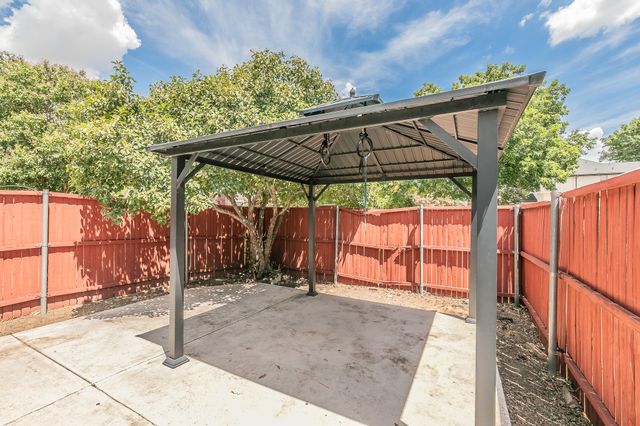 409 Leisure Lane, Coppell, TX 75019