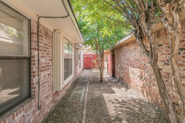 409 Leisure Lane, Coppell, TX 75019