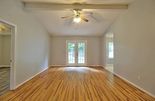 210 Easy Street, Hinesville, GA 31313