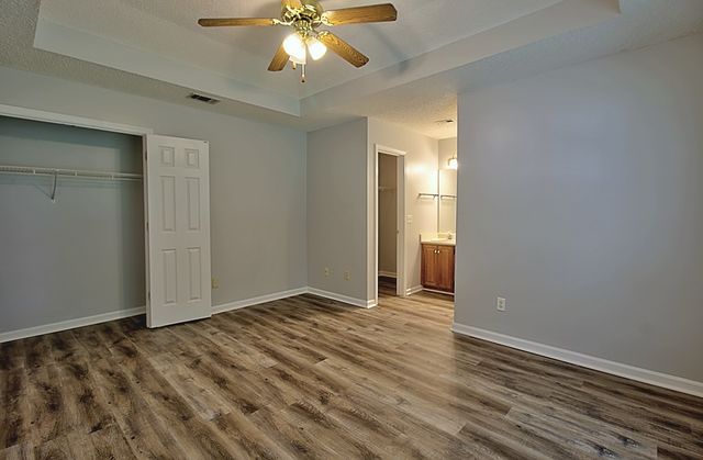 210 Easy Street, Hinesville, GA 31313