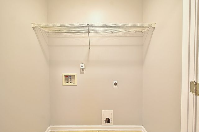 210 Easy Street, Hinesville, GA 31313