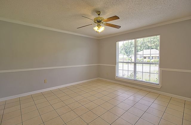 210 Easy Street, Hinesville, GA 31313