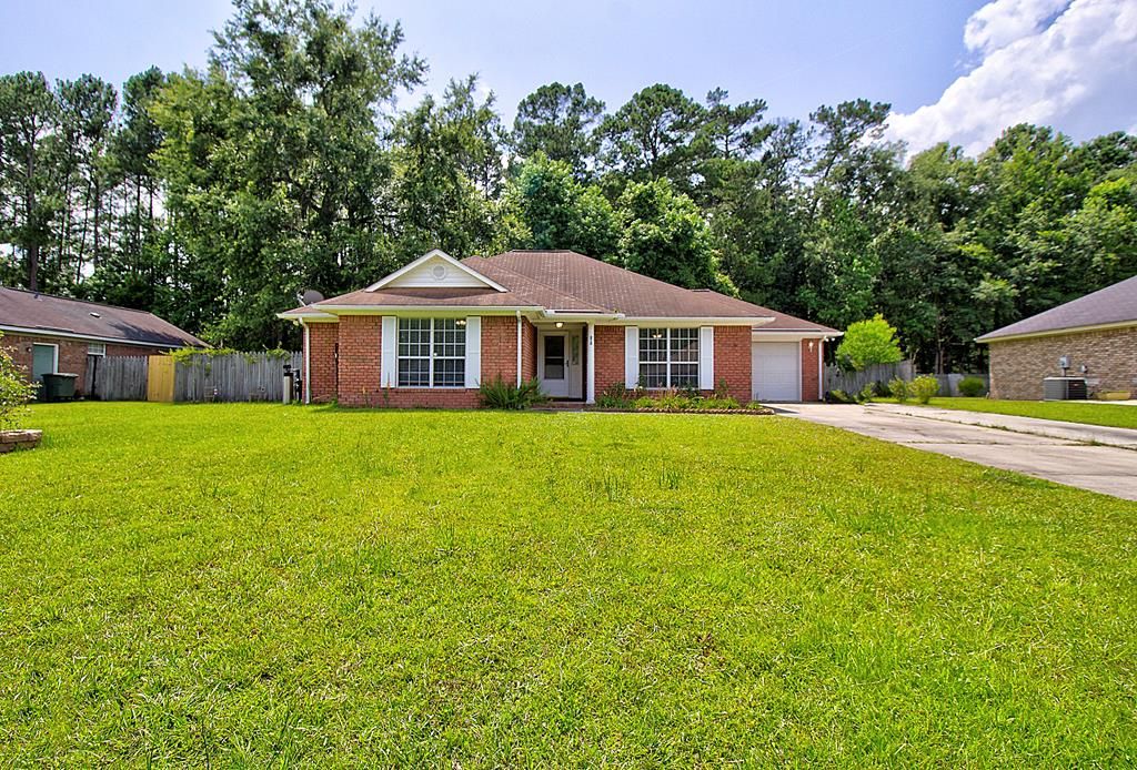 210 Easy Street, Hinesville, GA 31313