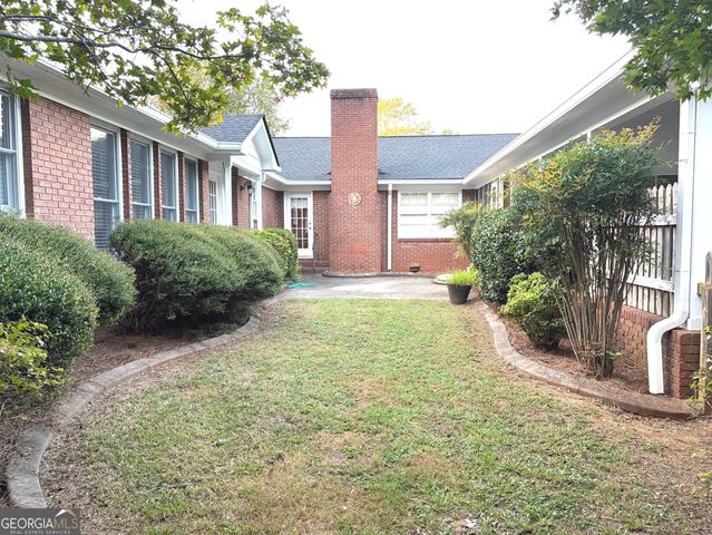 205 Maplewood Drive SE, Rome, GA 30161