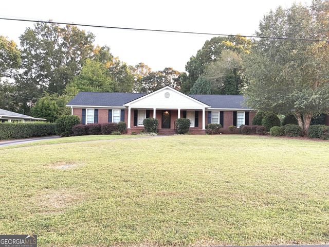 205 Maplewood Drive SE, Rome, GA 30161