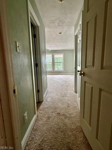200 Maple Ave Apt B, Norfolk, VA 23503