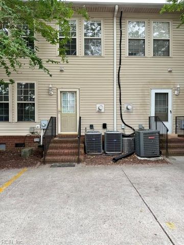 200 Maple Ave Apt B, Norfolk, VA 23503