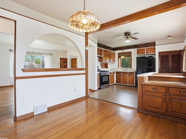 21620 Francis Street, St Clair Shores, MI 48082