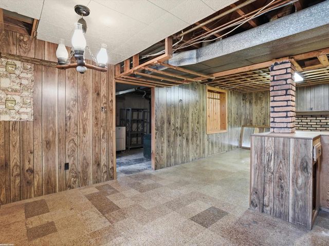 21620 Francis Street, St Clair Shores, MI 48082