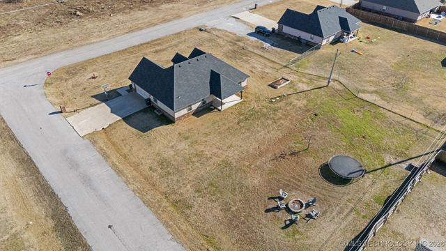 21078 S Hariston Street, Claremore, OK 74019