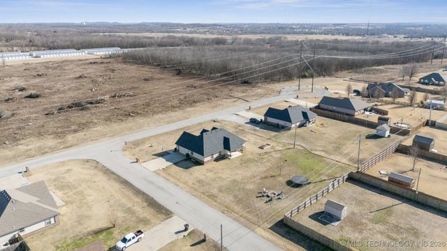 21078 S Hariston Street, Claremore, OK 74019