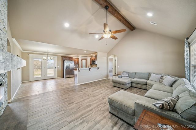 21078 S Hariston Street, Claremore, OK 74019