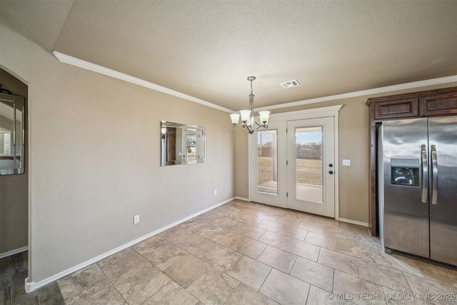 21078 S Hariston Street, Claremore, OK 74019