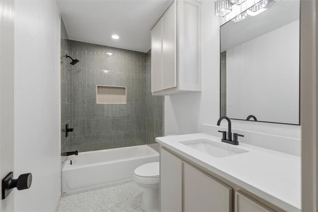 2904 Robin Road, Midwest City, OK 73110