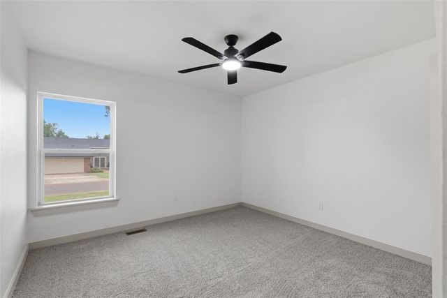 2904 Robin Road, Midwest City, OK 73110