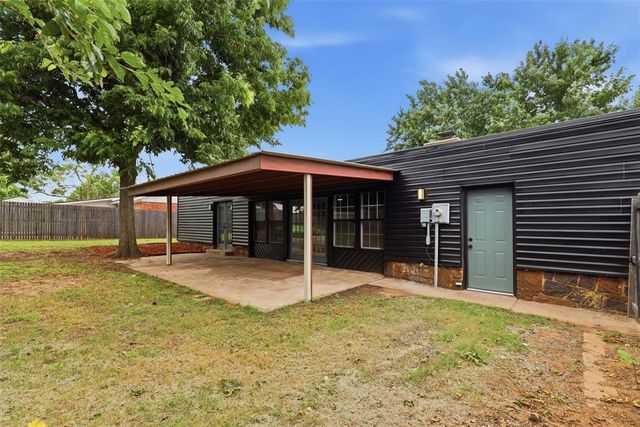 2904 Robin Road, Midwest City, OK 73110
