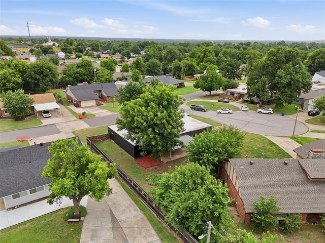 2904 Robin Road, Midwest City, OK 73110