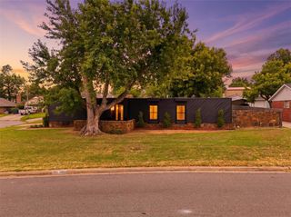 2904 Robin Road, Midwest City, OK 73110