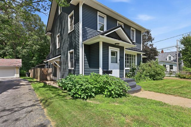 4533 13th Avenue, Rock Island, IL 61201