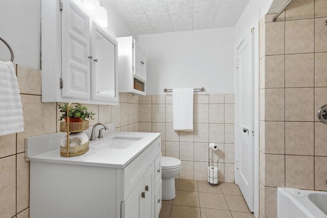 4533 13th Avenue, Rock Island, IL 61201