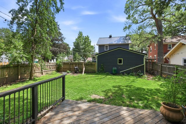 4533 13th Avenue, Rock Island, IL 61201