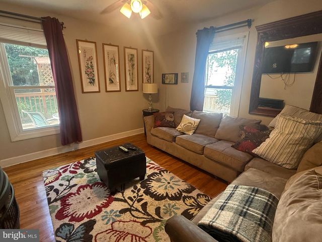 6608 ORLAND ST, Falls Church, VA 22043